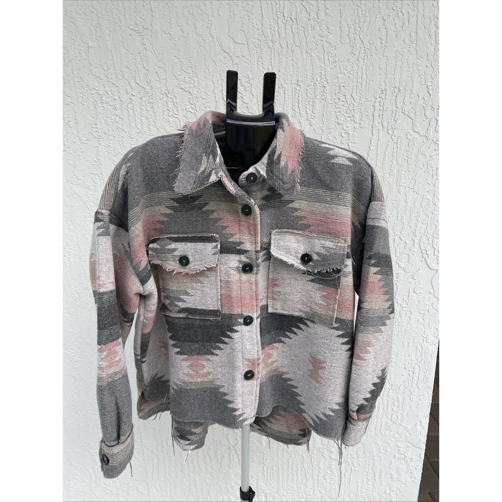 Womens Geometric Pattern Shacket Button Down Shirt Jacket Pink Gray Sz M